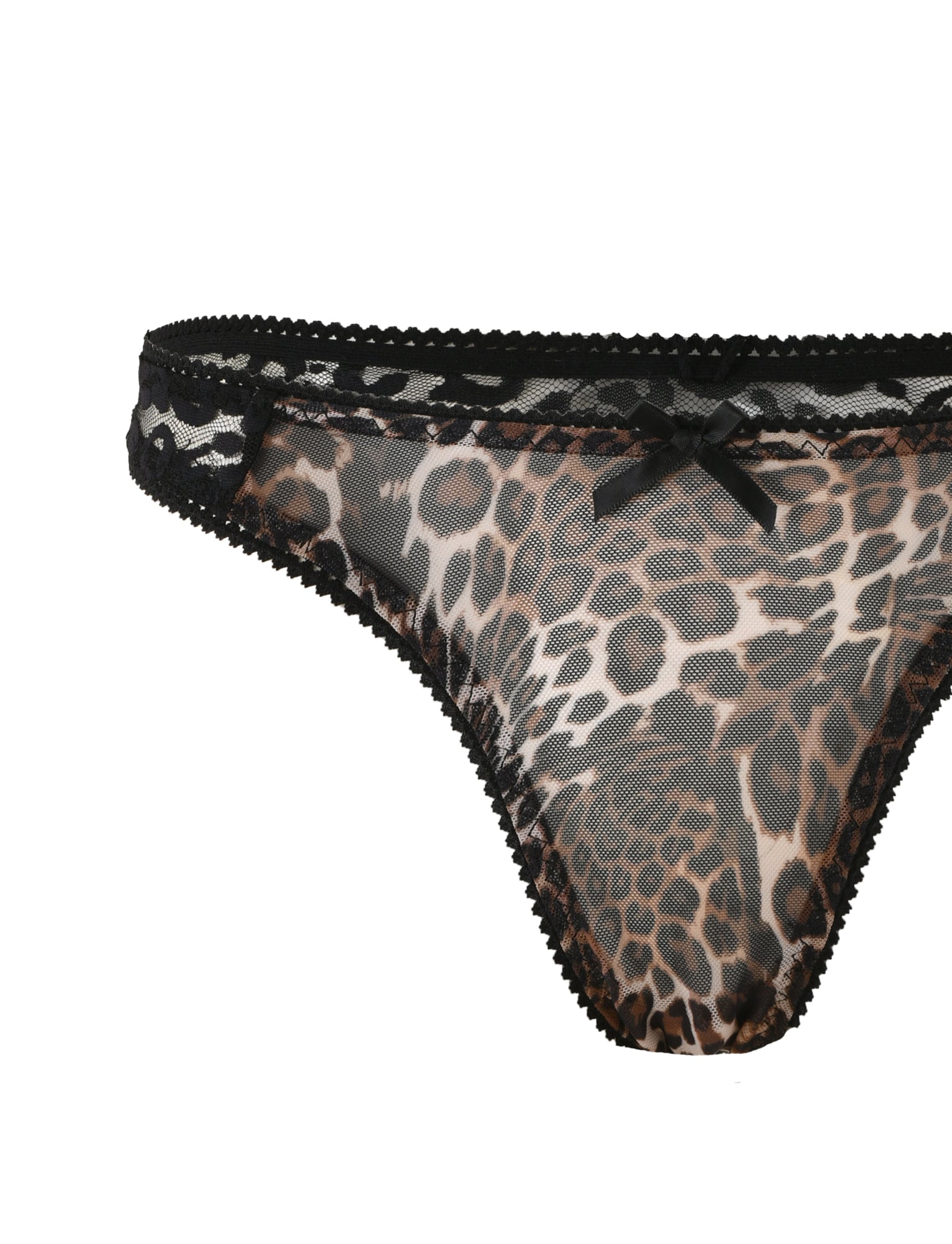 The ALANIS SET - NEUTRAL : LEOPARD by TIGERMIST includes a pair of women’s panties adorned with a fierce leopard print design, complete with elegant black lace trim along the waist and leg openings, and accented by a small black bow on the front. Pair it perfectly with the matching leopard print bra to complete your bold look.