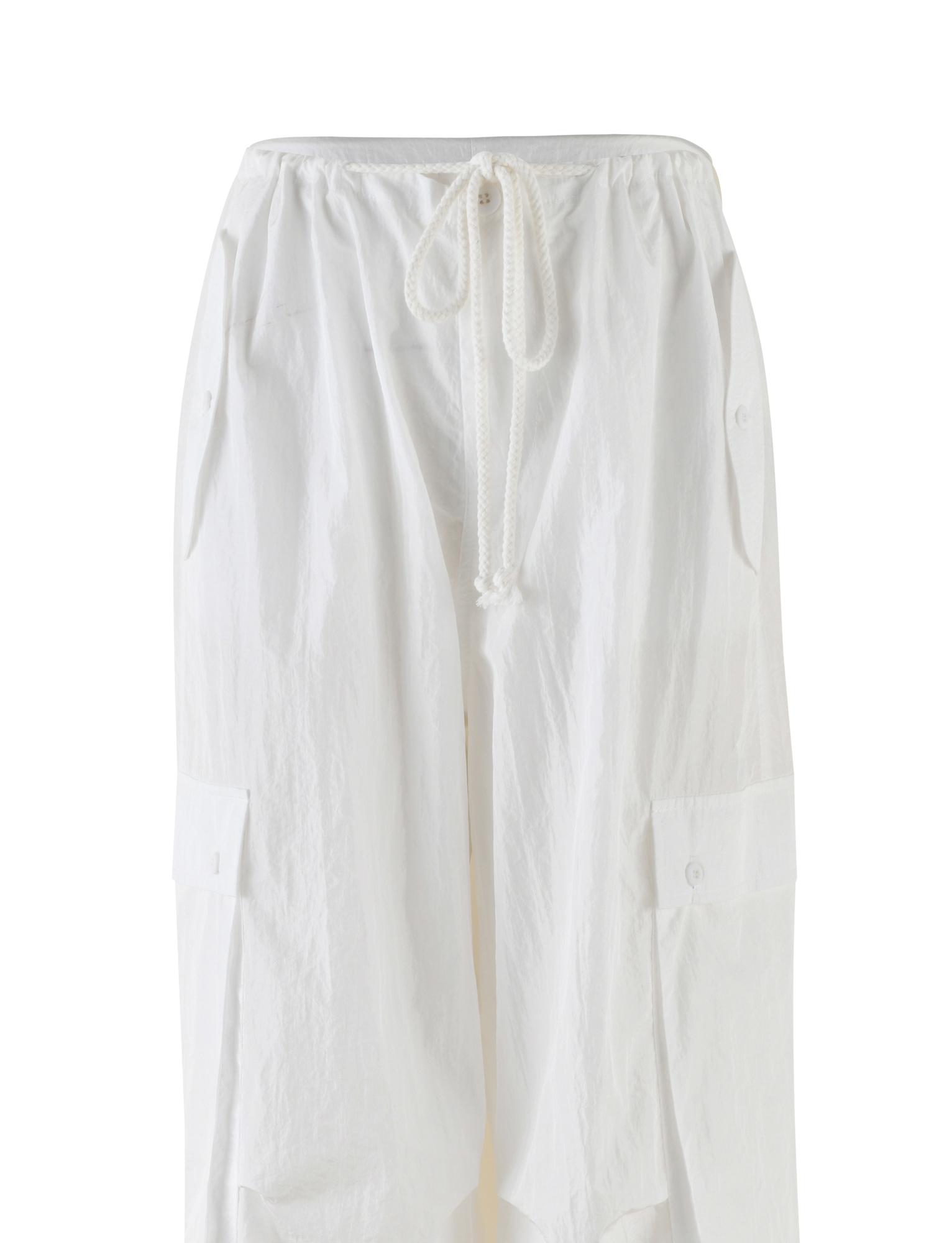 The TIGERMIST VIOLETTE PANT in white is a lightweight, low-rise cargo pant with a drawstring waist, side pockets, and an oversized fit, shown against a plain white background.
